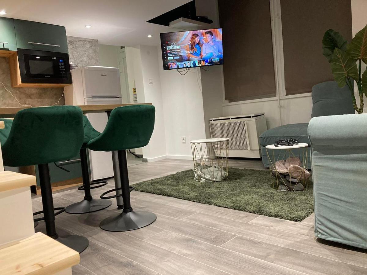 Full Equipment Designed Apartment In The Heart Of Budapest For 4 People المظهر الخارجي الصورة
