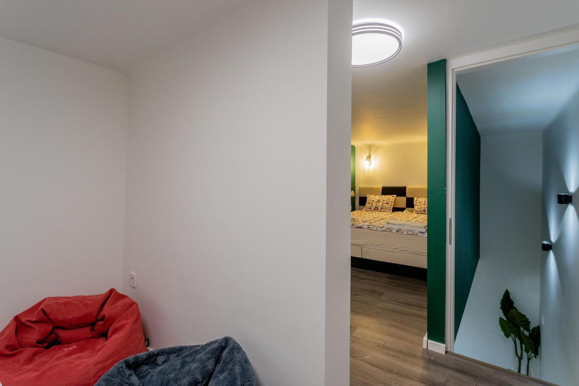 Full Equipment Designed Apartment In The Heart Of Budapest For 4 People المظهر الخارجي الصورة
